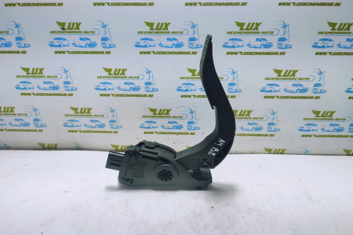 Pedala acceleratie 8k1723523 2.0 tdi Audi A4 B8/8K [2007 - 2011]