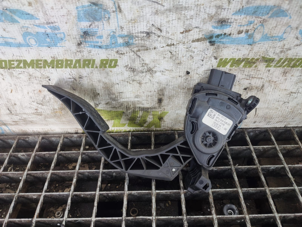 Pedala acceleratie 8K1723523 Audi A4 B7 [2004 - 2008]