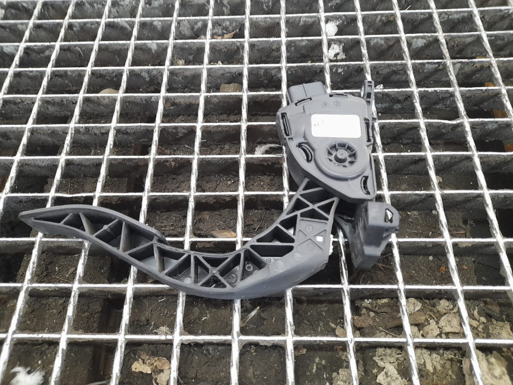Pedala acceleratie 8K1723523 Audi A8 D4/4H [2010 - 2014] 4.2 tdi CDSB