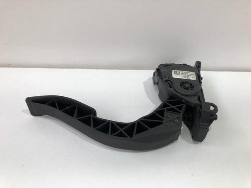 Pedala acceleratie 8K1723523a Audi Q5 8R [2008 - 2012]