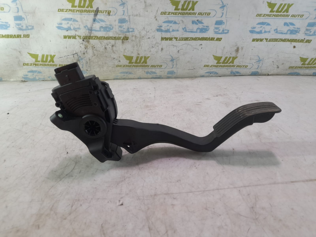 Pedala acceleratie 9835904480 Citroen C3 3 [2016 - 2020] 1.2 benzina HM05