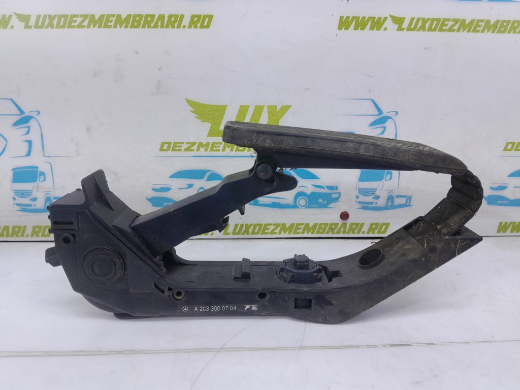 Pedala acceleratie a2033000704 Mercedes-Benz C-Class W203 [2000 - 2004]