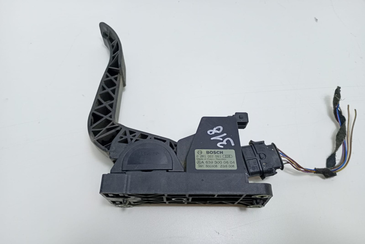 Pedala acceleratie A6393000604 Mercedes-Benz Vito W639 [2003 - 2010]