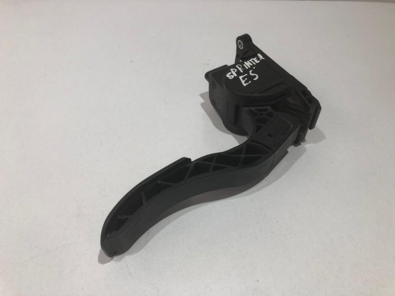 Pedala acceleratie a9063000404 Mercedes-Benz Sprinter 2 906 [2006 - 2013]