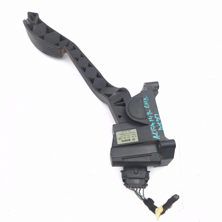 Pedala Acceleratie Alfa Romeo 147 (937) 2000-2010 1.6 16V T.Spark (937Axb1A) Ar 32104 Benzina Volan Pe Stanga Lhd 0281002380, 46755863, 0281002380506, 392601287, 01234912204 Bosch
