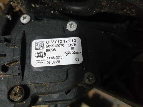 Pedala Acceleratie Alfa Romeo Giulietta 505212670