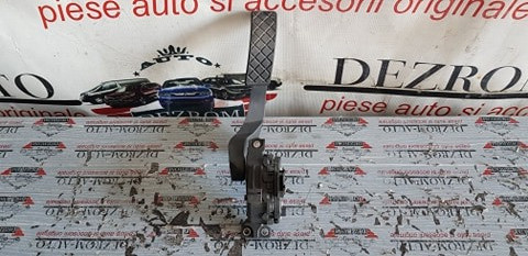 Pedala acceleratie AUDI A4 B7 2.0 TDI 16V 140 CP cutie multitronic cod 8E1723523F