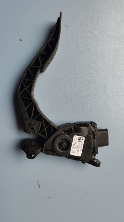 Pedala acceleratie Audi A4 B8 2.0 Tdi CJC 2011 Cod : 6PV009505-20 w8K1721523A