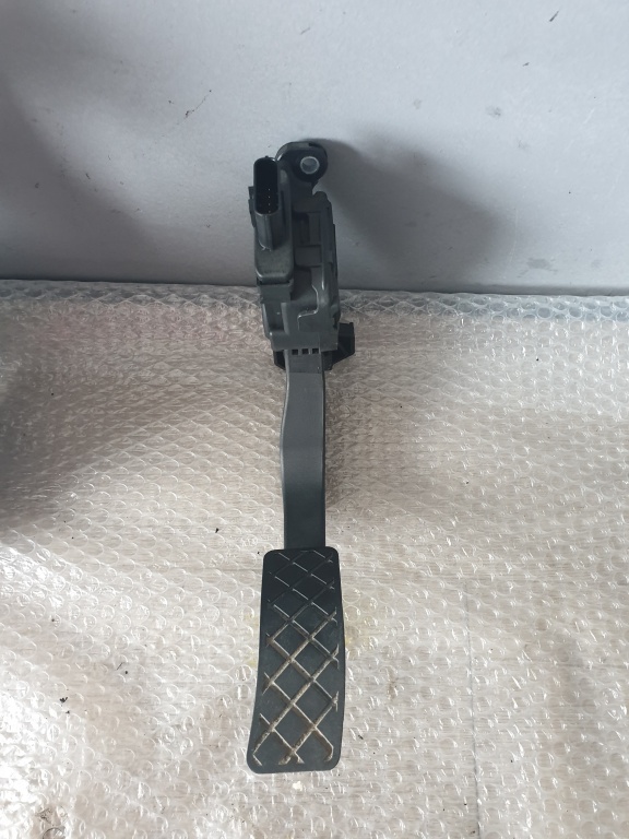 Pedala acceleratie audi a4 b8 8k audi a5 a6 2.0 tdi cgl 8k1723523 6pv009505-01