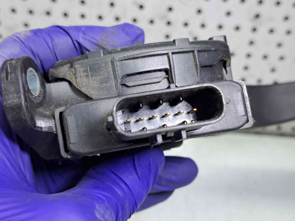 Pedala acceleratie Audi A5 (8T3) [Fabr 2007-2015] 8K1723523