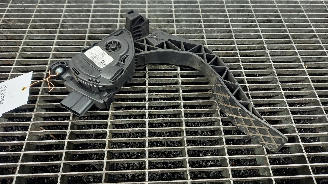 PEDALA ACCELERATIE AUDI A5 A5 3.0 TDI - (2007 2011)