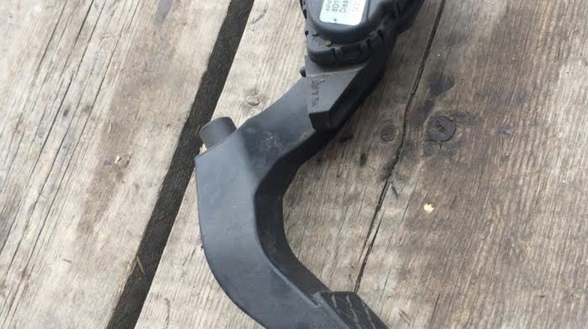 Pedala acceleratie Audi A6 8D1721523F