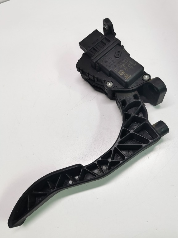 Pedala acceleratie Audi A6 C6 4F1721523A