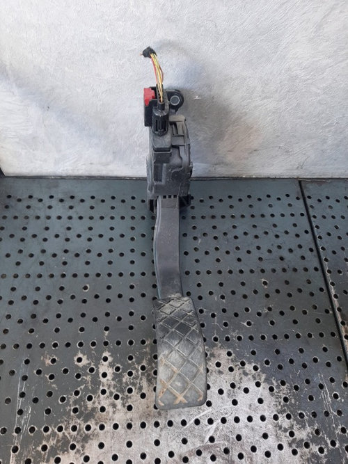 Pedala acceleratie audi a7 4g a4 b8 8k a5 a6 8k1723523