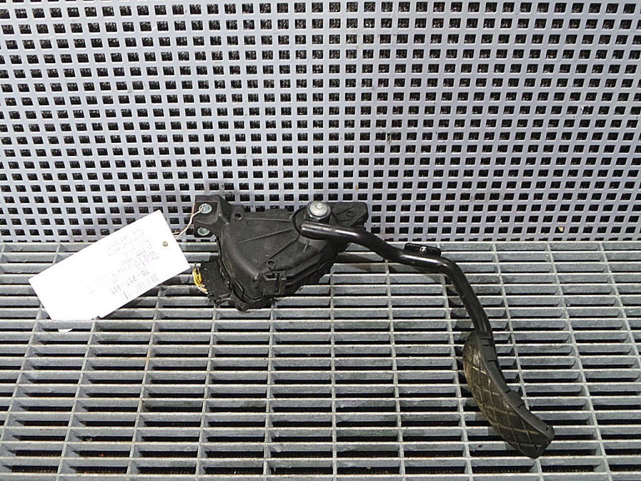 PEDALA ACCELERATIE AUDI A8 3.0 TDI - (2002 2009)