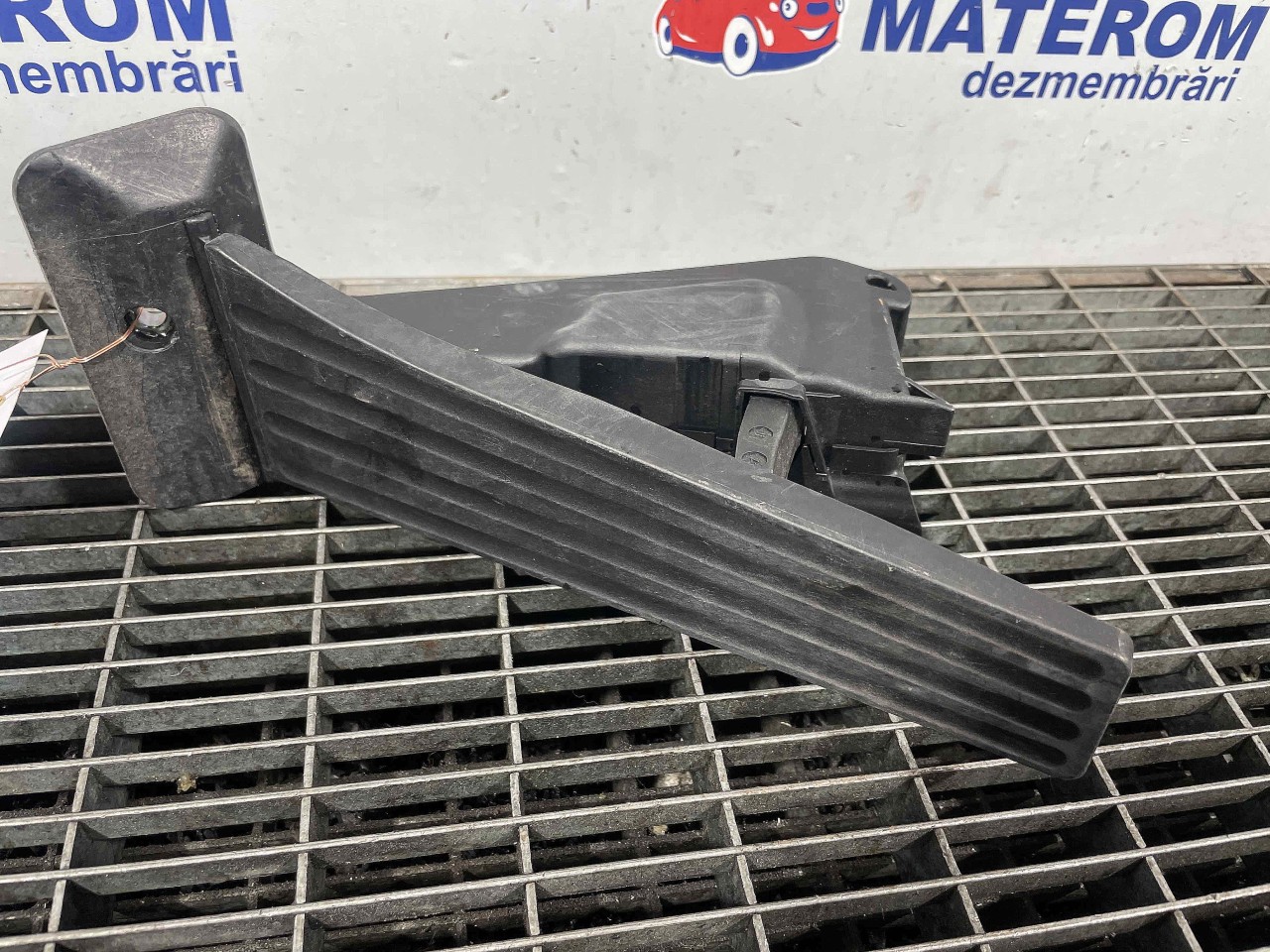 PEDALA ACCELERATIE BMW SERIA 1 F20 1.5 D - (2015 2019)