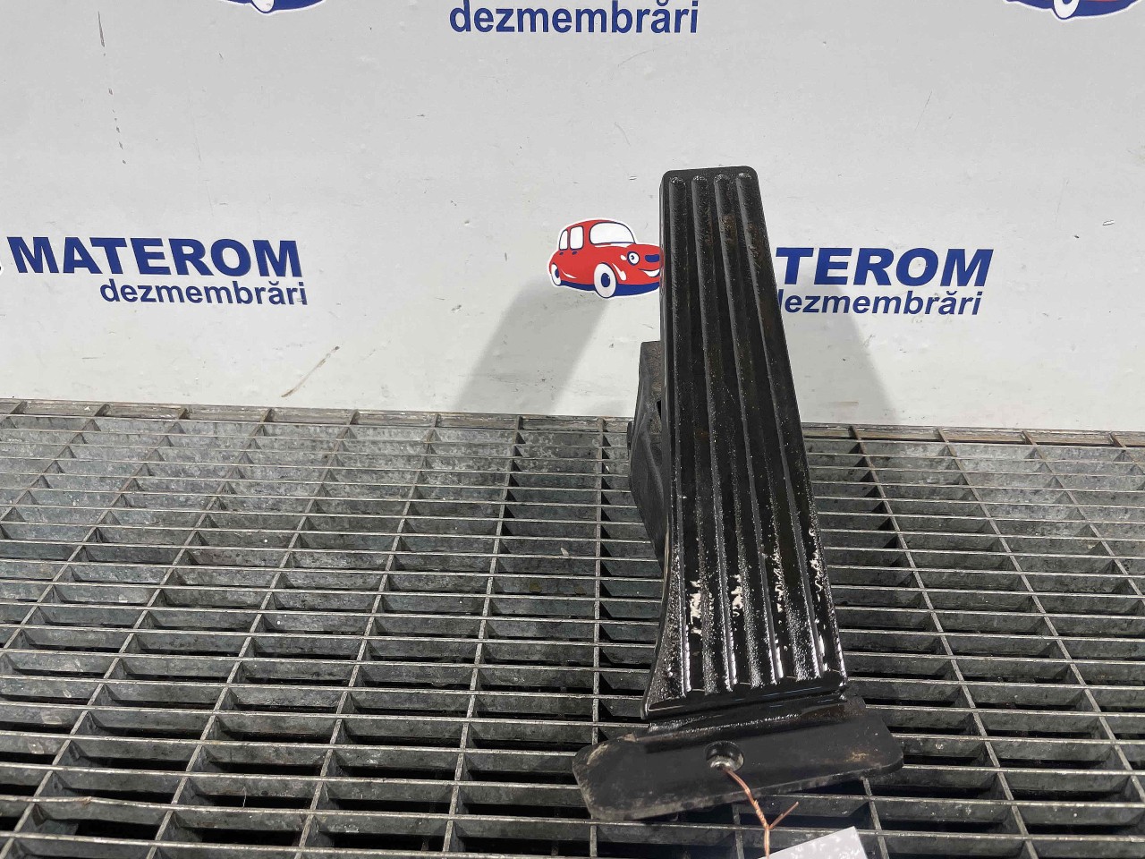 PEDALA ACCELERATIE BMW SERIA 1 F20 1.6 D - (2011 2015)