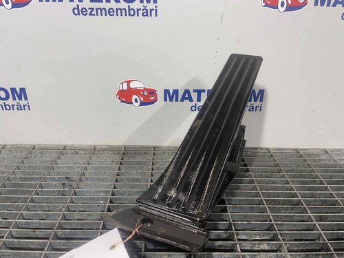 PEDALA ACCELERATIE BMW SERIA 3 E 90 SERIA 3 E 90 2.0 D - (2007 2012)