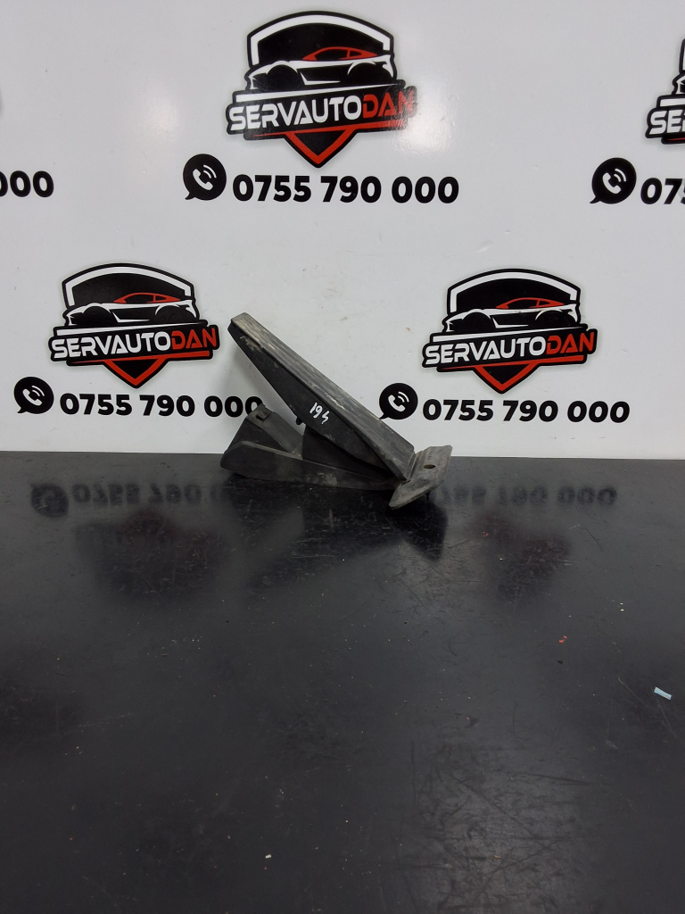 Pedala acceleratie BMW Seria 5 (2010-2017) [F10] 2.0 Motorina 2012, 3542 6858574 02