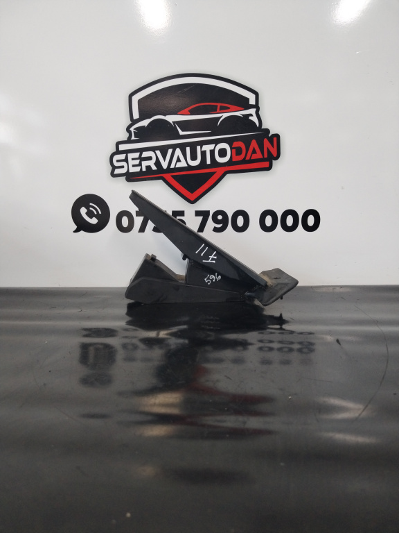 Pedala acceleratie BMW Seria 5 (2010-2017) [F11] 2.0 Motorina 2011, 6852643 / 3542685264301