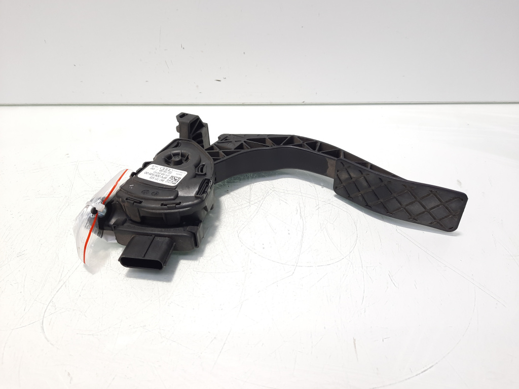 Pedala acceleratie, cod 8K1721523, Audi A5 Cabriolet (8F7) (idi:560046)