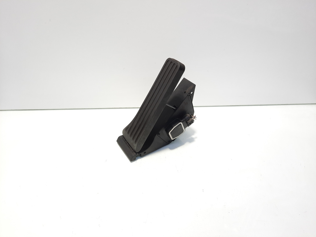 Pedala acceleratie, cod A2043000004, Mercedes Clasa C (W204) (idi:581825)