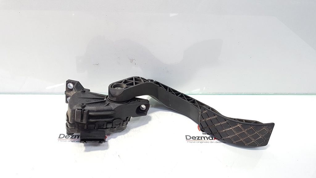 Pedala acceleratie cu senzor, Vw Passat (3B3), cod 8D1723523F