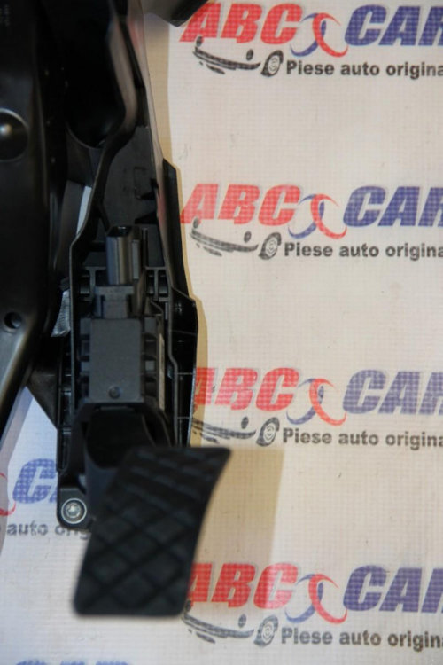 Pedala acceleratie (cutie automata) Volkswagen Passat B8 2014-2019