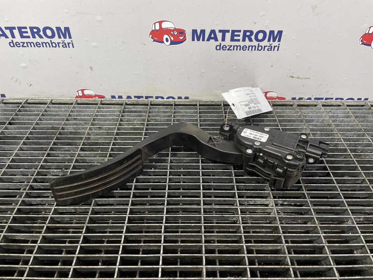PEDALA ACCELERATIE DACIA SANDERO 1.5 DCI - (2012 2019)