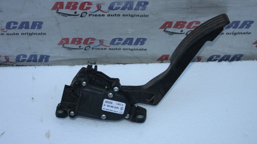 Pedala acceleratie Dacia Sandero 2007-2012 8200386506D