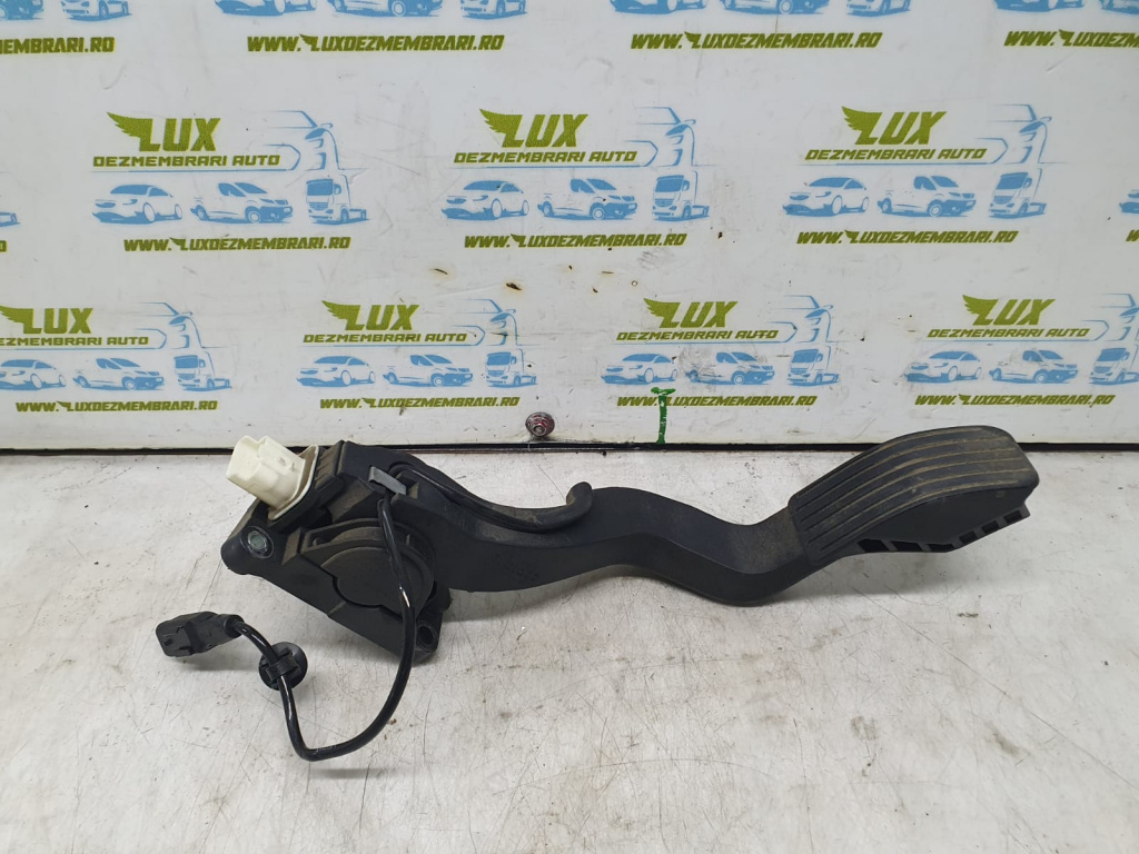 Pedala acceleratie f00c3e2429 Citroen C4 [2004 - 2008] 1.4 benzina KFU