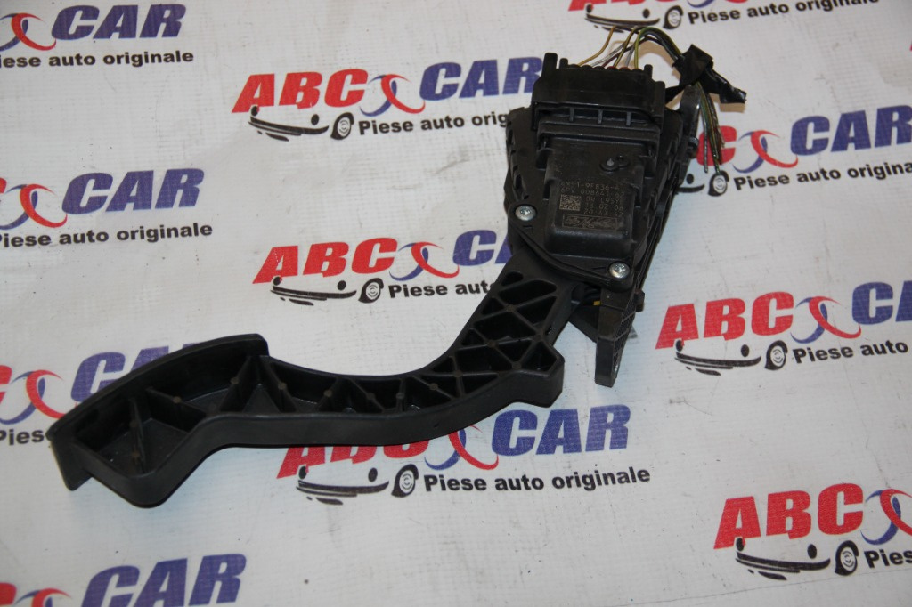 Pedala acceleratie Ford C-max 1 2004-2010 4M51-9F836-AJ