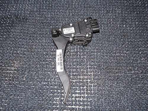 PEDALA ACCELERATIE FORD FIESTA 1.4 TDCI - (2005 2008)
