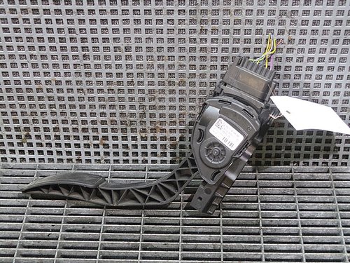 PEDALA ACCELERATIE FORD FIESTA 1.6 TDCI - (2008 2012)