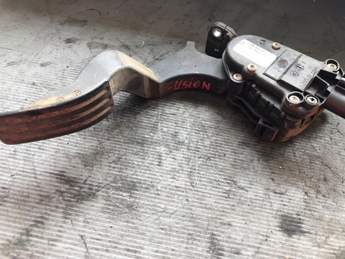 Pedala acceleratie ford fusion 2s619f836aa