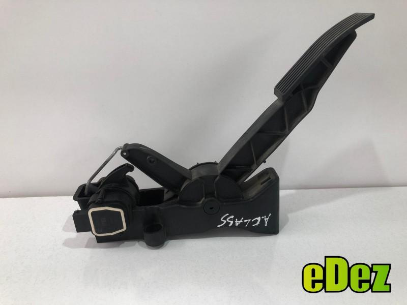 Pedala acceleratie Mercedes A-Class (2004-2012) [W169] 2.0 cdi a1693000304