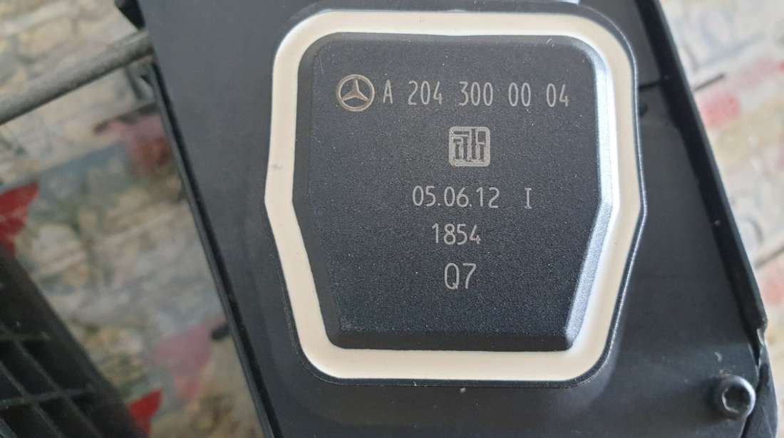 Pedala acceleratie Mercedes-Benz C-Class Sedan (W204) 200 1.8 Kompressor 184cp cod piesa : A2043000004