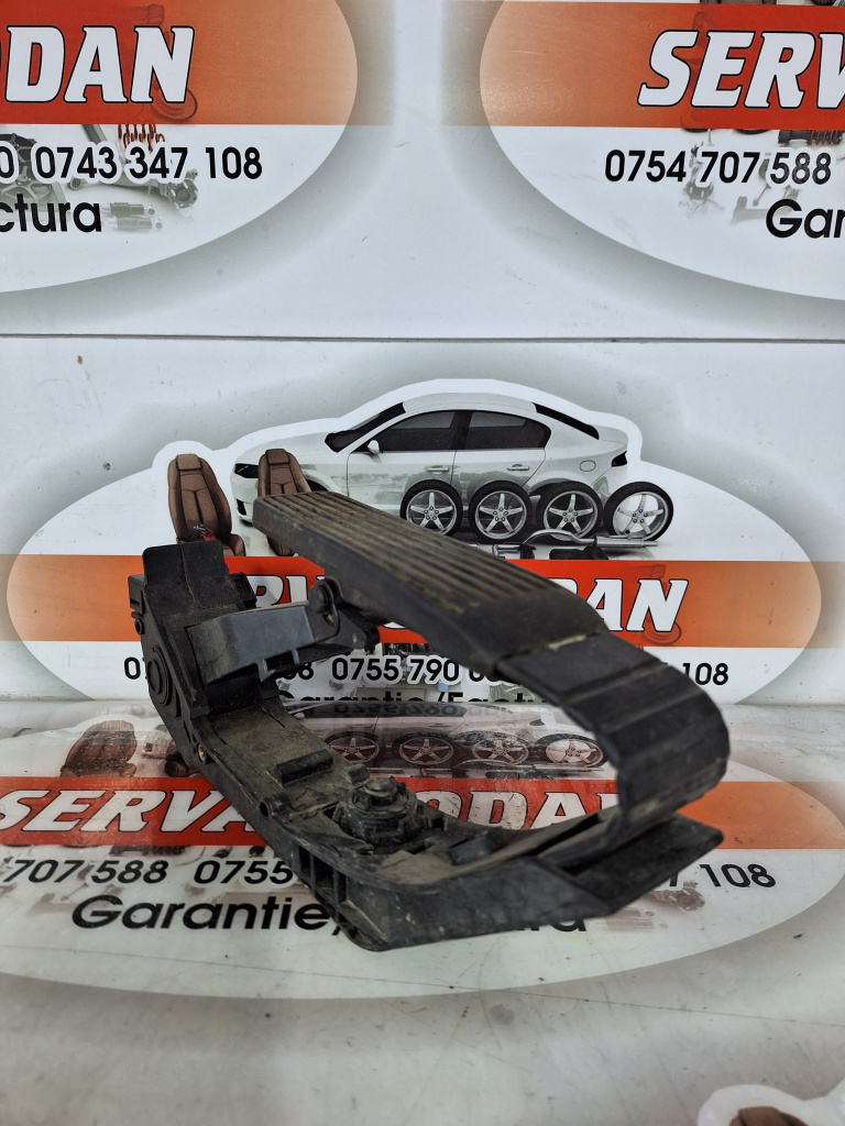 Pedala acceleratie Mercedes-Benz E-Class (2002-2008) [W211] 2.2 Motorina 2008, A2113000504