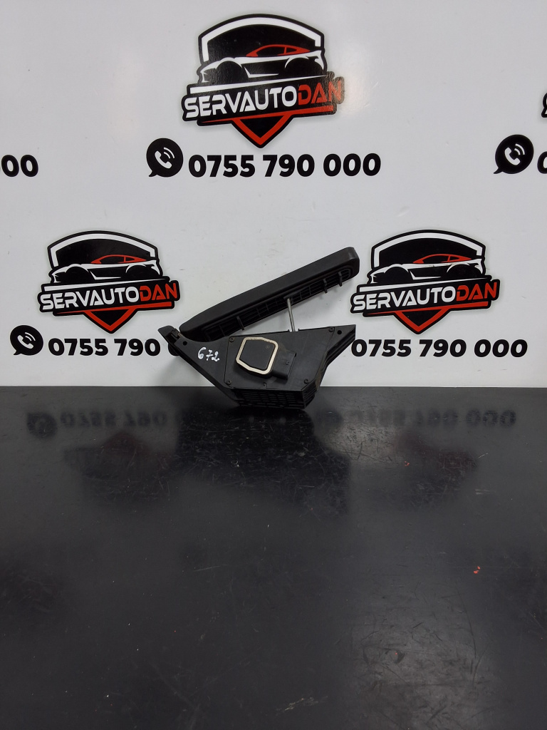 Pedala acceleratie Mercedes-Benz E-Class (2009->) [W212] 2.2 Motorina 2012, A2043000004