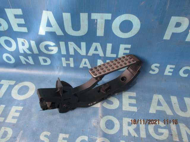 Pedala acceleratie Mercedes C220 CL203; A2033000204