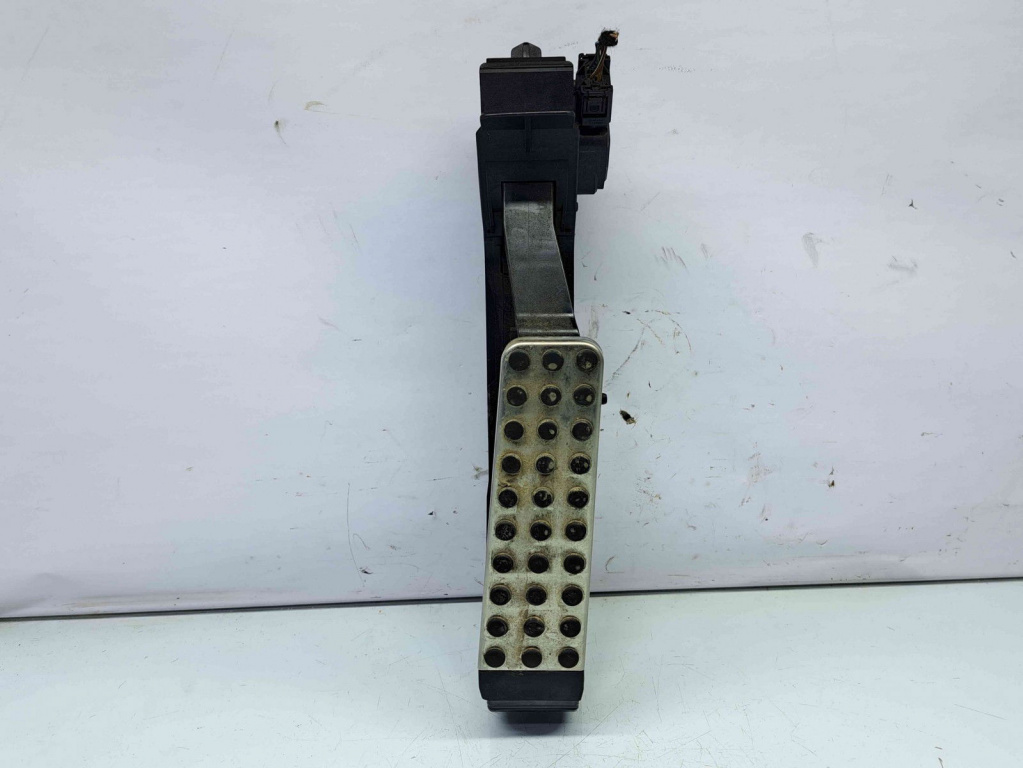 Pedala acceleratie Mercedes Clasa CLK (C209) [Fabr 2002-2009] A1703000404