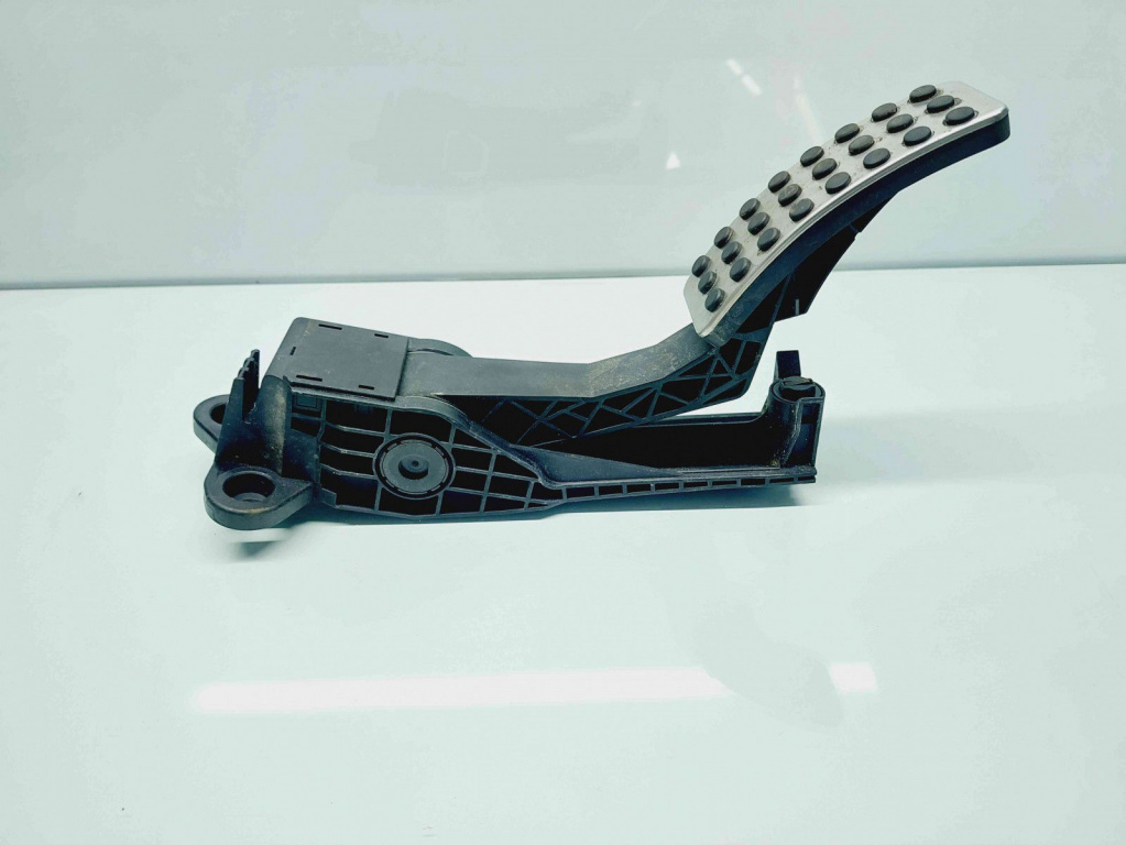 Pedala acceleratie Mercedes Clasa ML (W164) [Fabr 2005-2012] A1643000104
