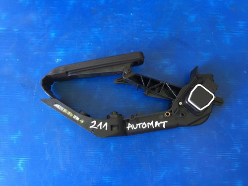 Pedala acceleratie Mercedes E Class w211 cod A2113000504