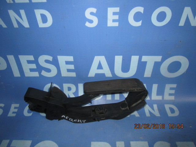 Pedala acceleratie Mercedes E240 W211;  A2113000604