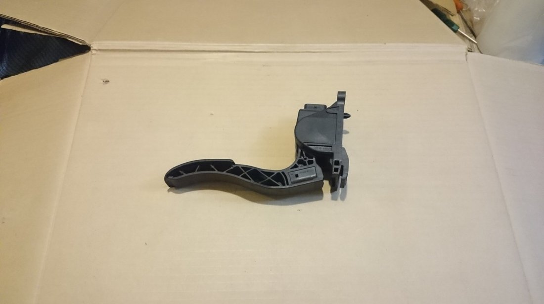 Pedala Acceleratie Mercedes Sprinter / Vito / Viano 2.2 CDI cod A9063000404, 10280755023