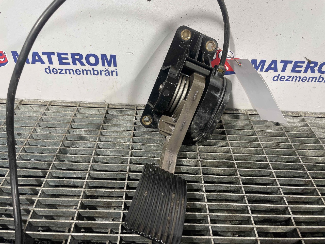 PEDALA ACCELERATIE MERCEDES VARIO VARIO - - (1996 2013)