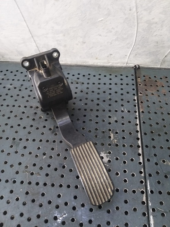 Pedala acceleratie mercedes vito w639 0280755023 a9063000404