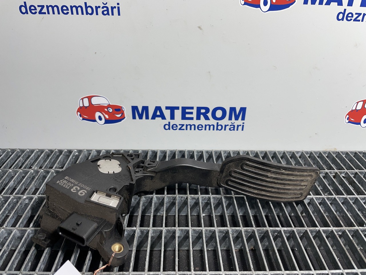 PEDALA ACCELERATIE NISSAN JUKE JUKE 1.5 DCI - (2010 2014)