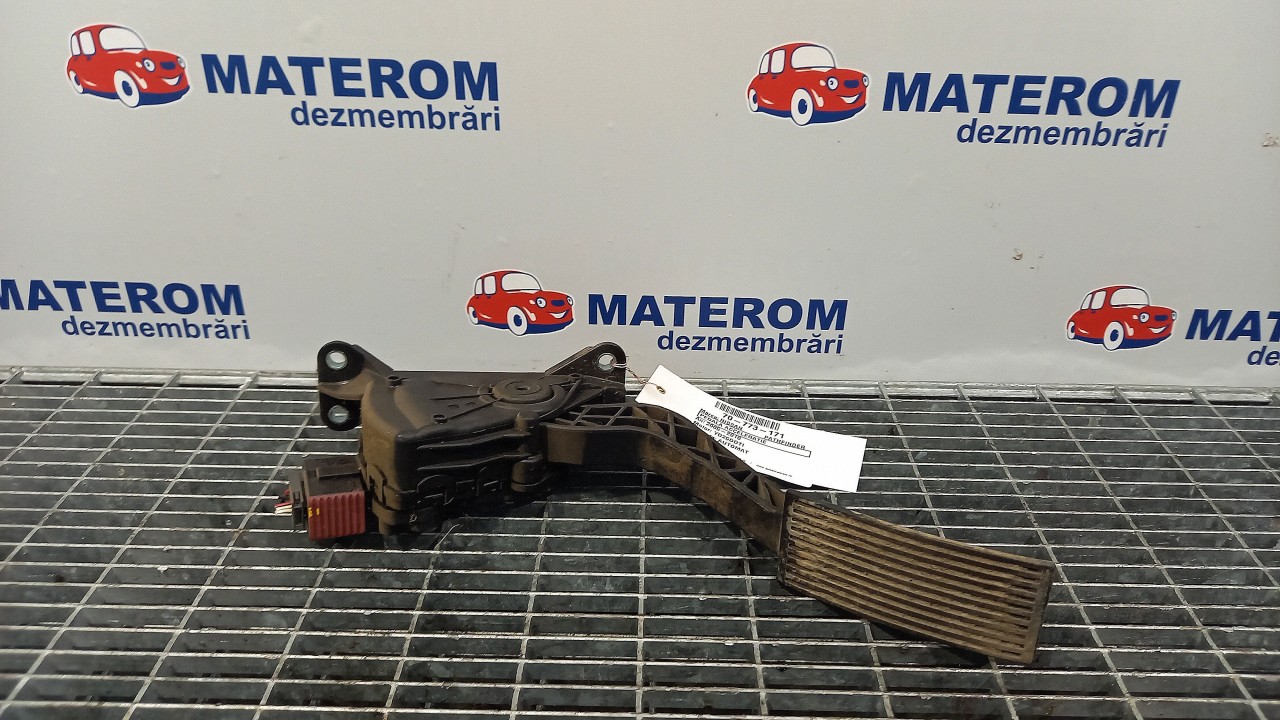 PEDALA ACCELERATIE NISSAN PATHFINDER YD25DDTI - (2005 2010)