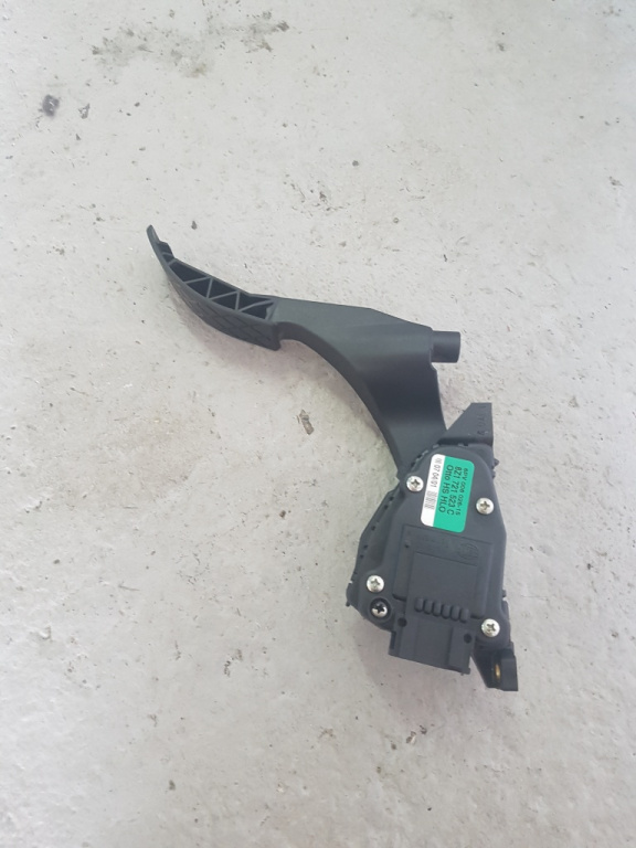 Pedala acceleratie OEM 8Z1721523C